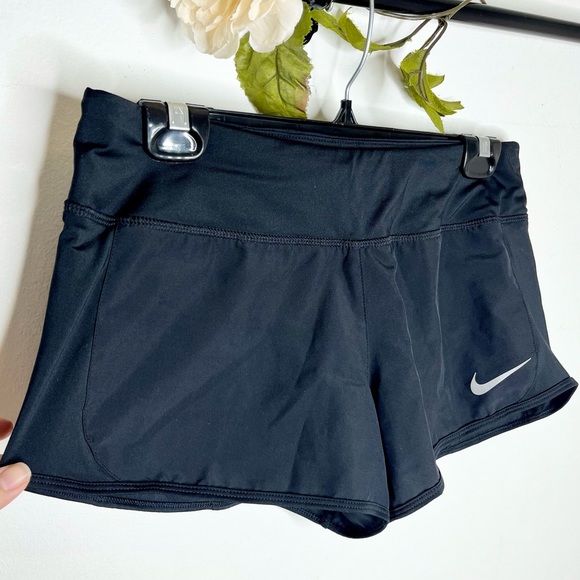 Nike Dri-Fit Running Shorts - Picture 3 of 6